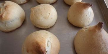 профитроли с шоколадно-ореховым кремом