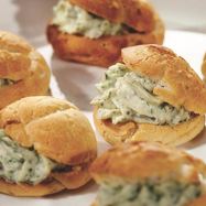 Рецепт Профитролей с сырным кремом