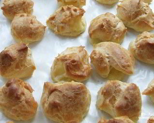 Профитроли с сыром