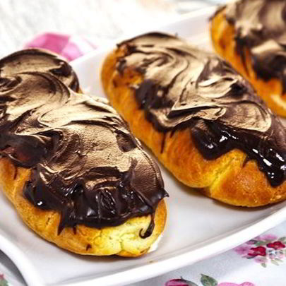 Эклеры из заварного теста с кремом