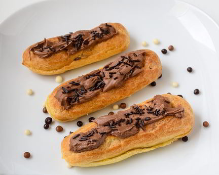 Эклеры с шоколадным кремом