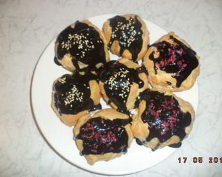 Эклеры с творожным кремом