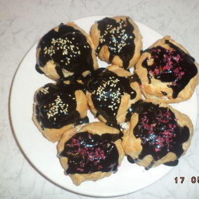 Эклеры с творожным кремом