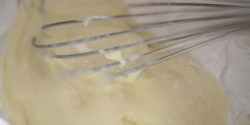 эклеры со сливочно-шоколадным кремом