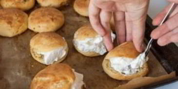 эклеры в духовке