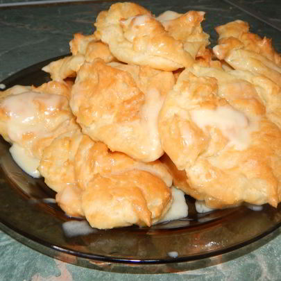 Заварные пирожные со сливочно-сгущеным кремом