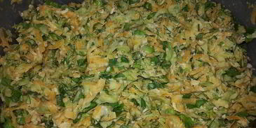 кабачково-тыквенная запеканка с зеленью и овсяными хлопьями