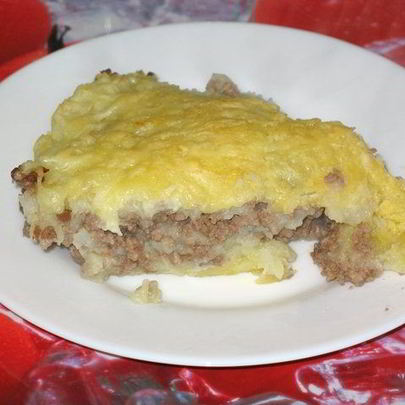 Картофельная запеканка с сырым фаршем