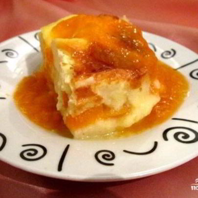 Манная запеканка с абрикосом