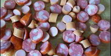 рисовая запеканка с сосисками и брынзой