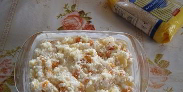 рисово-творожная запеканка с яблоком и курагой