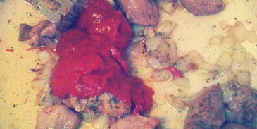 свиная запеканка с пенне, с хлебной корочкой и сыром моцарелла