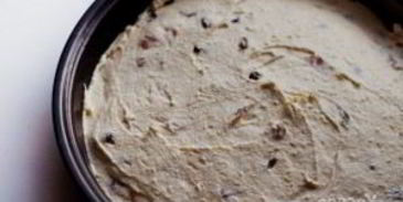 творожная запеканка с курагой и изюмом