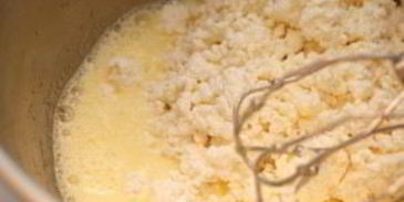 творожная запеканка с вишней в мультиварке