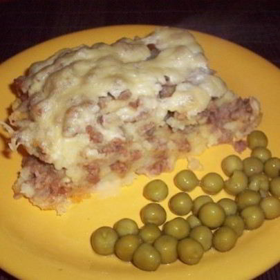 Запеканка из картофельного пюре и фарша