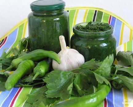 Аджика из петрушки на зиму
