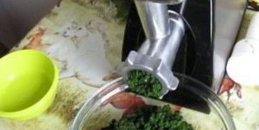 аджика из петрушки на зиму