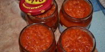 аджика острая с яблоками