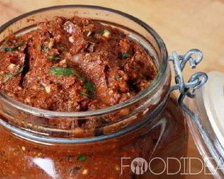 Аджика с орехами