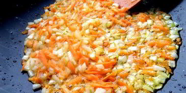 куриные ножки в домашней аджике