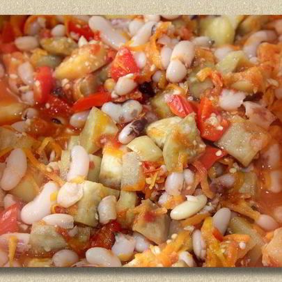 Баклажаны с фасолью