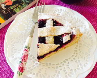 Кростата с творогом и джемом