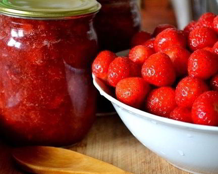 Ленивый клубничный джем