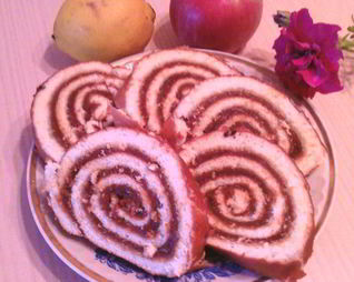 Рулет с яблочным джемом