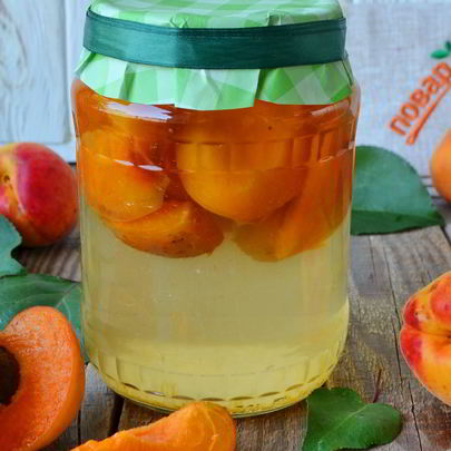 Абрикосовый компот