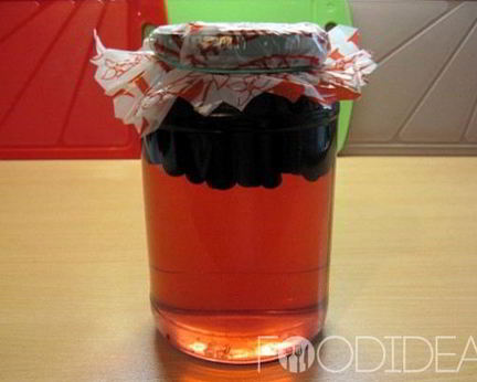 Компот из черноплодной рябины