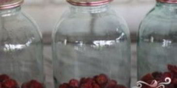 компот из клубники на зиму