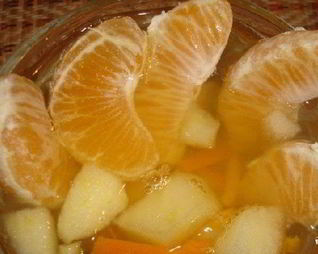 Компот из мандаринов и яблок