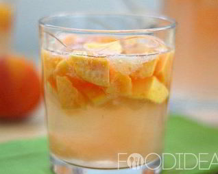 Компот из персиков