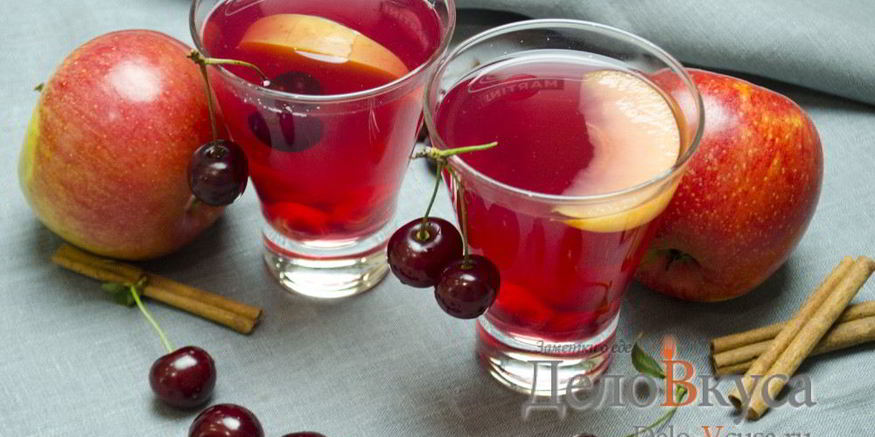 Рецепт компота из вишни и яблок с корицей