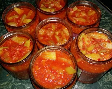 Лечо из огурцов и болгарского перца на зиму