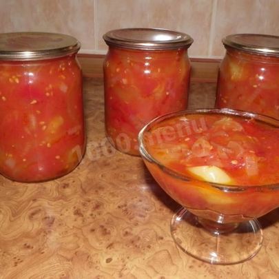 Лечо из помидор с луком и перцем