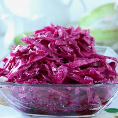 Краснокочанная капуста маринованная