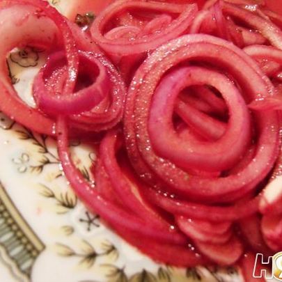 Лук, маринованный в гранотовом соке