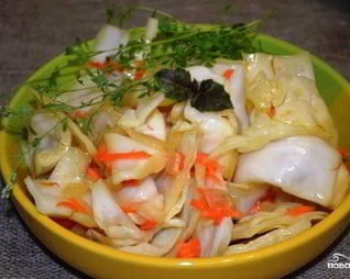 Маринованная капуста с морковью по-корейски