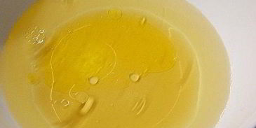 маринованная капуста с яблоками и кедровыми орехами