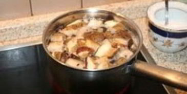 маринованные белые грибы с чесноком