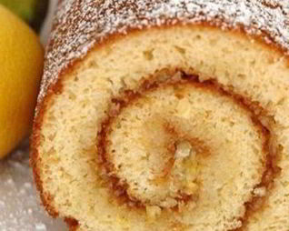 Бисквитный рулет с повидлом