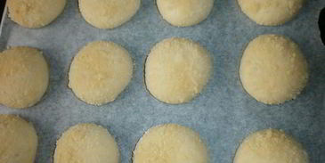 булочки с повидлом и штрейзелем