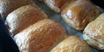 булочки с повидлом из дрожжевого теста