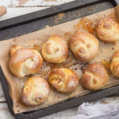 Булочки с повидлом