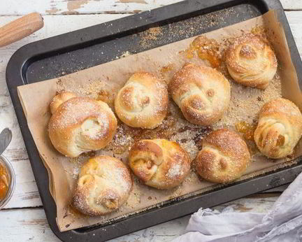 Булочки с повидлом