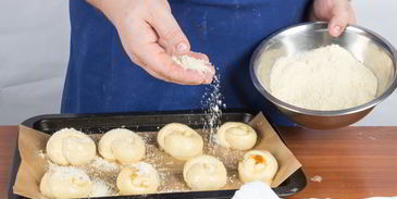 булочки с повидлом