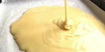 рулет с яблочным повидлом