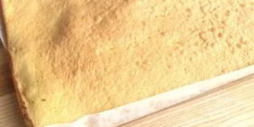 рулет с яблочным повидлом