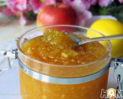 Яблочное повидло с апельсинами и лимоном в МВ
